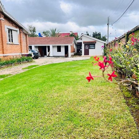 Bed&Breakfast Vanilla Antsirabe Buitenkant foto